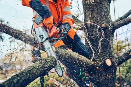 Husqvarna T542i XP® G Profi Akku-Kettensäge Mit Griffheizung