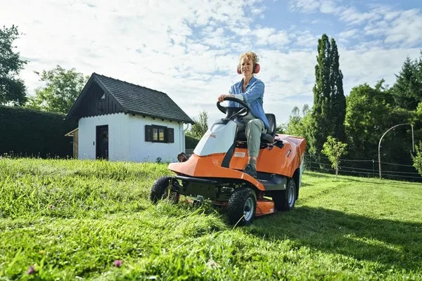 STIHL RT 4082 Aufsitzmäher