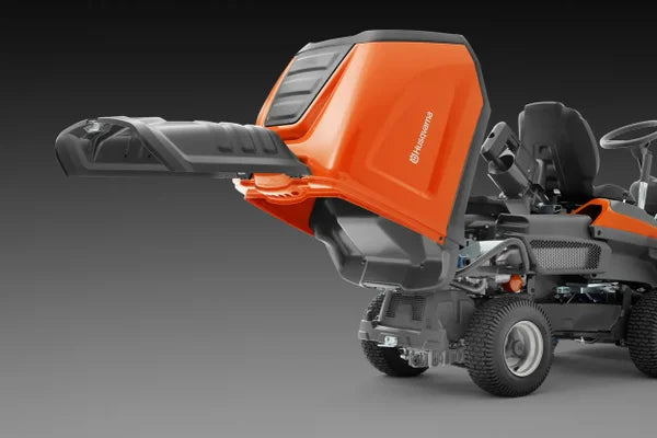 Husqvarna RC 320Ts AWD Aufsitzmäher mit RC Combi 112 Mähwerk